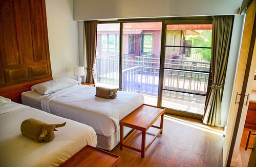 Sawankhalok Hotel | Banthongna