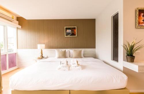 Ramkhamhaeng Hotel | Baron Residence Bangkok