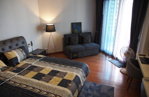 North Pattaya Apartment | Beach Front Condominium at The Palm Wongamat
