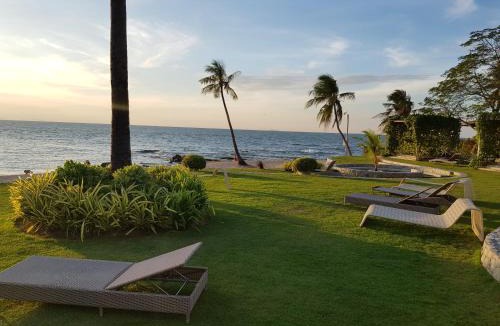 North Pattaya Apartment | Beach Front Condominium at The Palm Wongamat