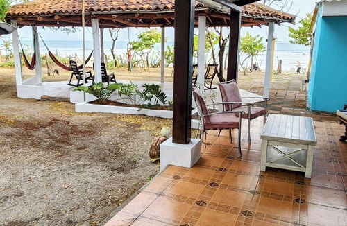 Carazo House | Beach House located in a private village in the beautiful pacific ocean.