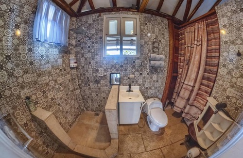 Pochomil House | Beachfront 1-of-a-kind house w/AC, Pool, Wifi