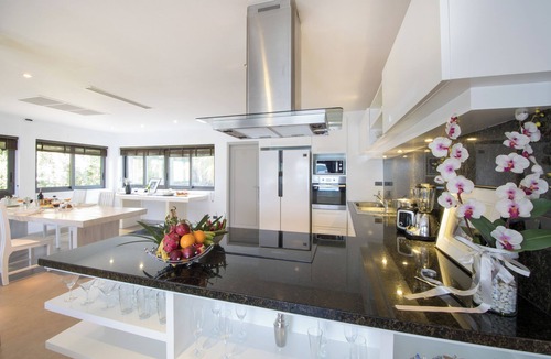 Plai Laem Villa | Beachfront Pool Villa Seaview V231