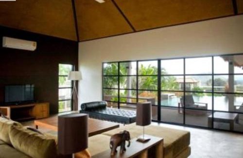 Wang Pong Villa | Beautiful secluded standalone villa with private pool