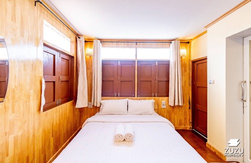 Bang Kra So Hotel | Bed In Beyt Boutique Hotel