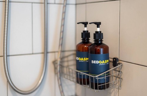 Huay Kaew Hotel | BEDGASM Hotel x Café at Nimman