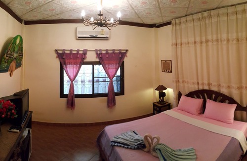 Rayong House | Bedroom Bali 24 - 1 double bed