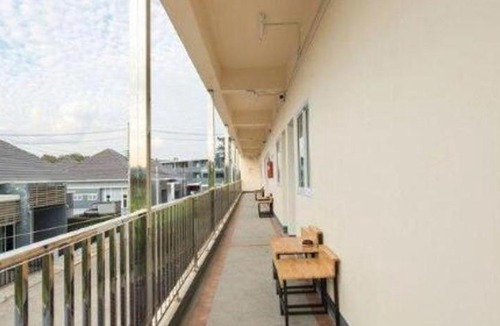Chiang Rai Hotel | Bees Smile Hotel