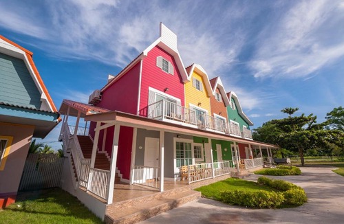 Khanong Phra Hotel | Belmont Village Khao Yai