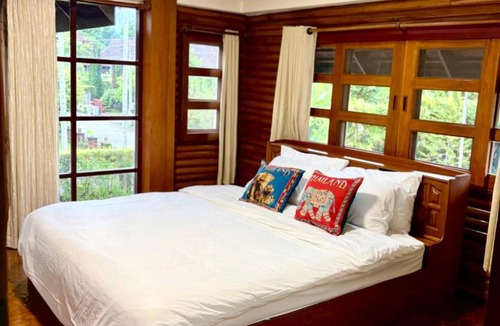Chang Phueak Bed & Breakfast | Ben'BaanSuan Lanna Villa