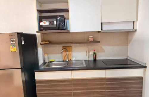 North Pattaya Apartment | Big studio 5mins to fruit market high floor Supala