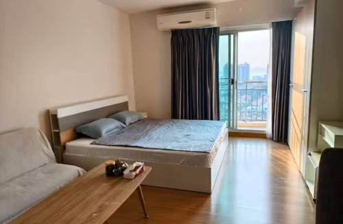 North Pattaya Apartment | Big studio 5mins to fruit market high floor Supala