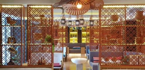 Ratchathewi Hotel | Bizotel Premier Hotel & Residence