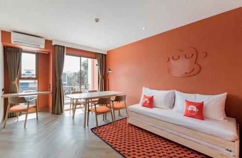 Saen Suk Hotel | BLU Monkey Hub & Hotel Bangsaen