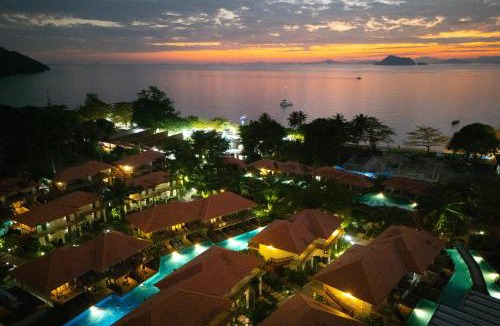 Ko Yao Hotel | Blue Bay Resort - Access to Pool and Beach-Phuket & Krabi