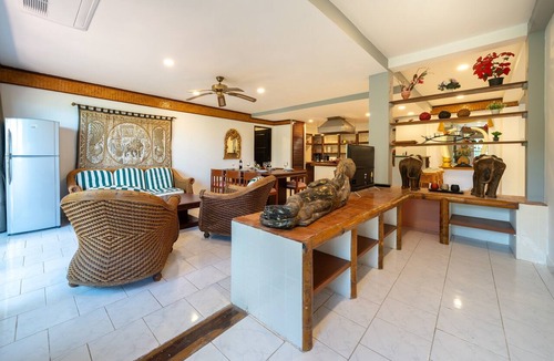 Kata Apartment | Bougainvillea 216 3BR Near Beach