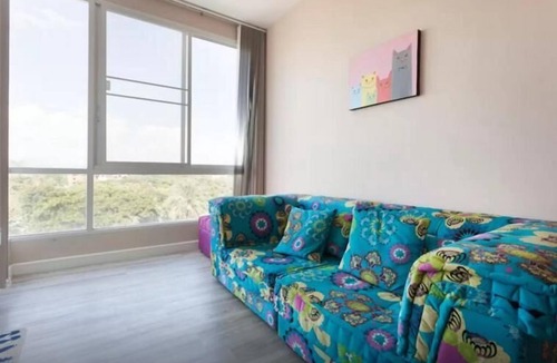 Hai Ya Apartment | Brand-new 1-bedroom near mall
