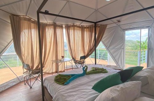 Pechr Chenda Hotel | Breathe Wild