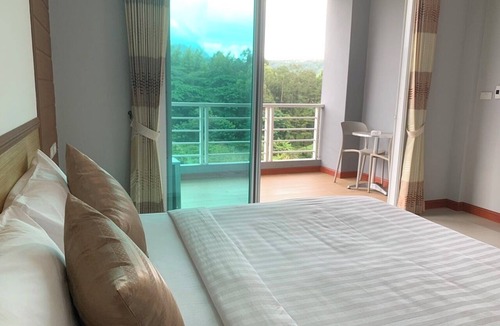 Khaem Son Hotel | Breezehill Khao Kho Hotel