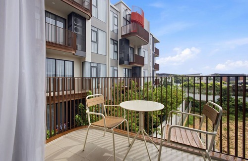 Bang Tao Apartment | Bright 2-bedroom apartment with AC in gorgeous Tambon Choeng Thale