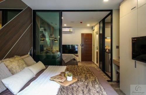 Anusawari Apartment | brown condo Phahon67