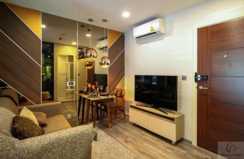 Anusawari Apartment | brown condo Phahon67
