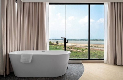 Nai Muang Hotel | BTP Hotel
