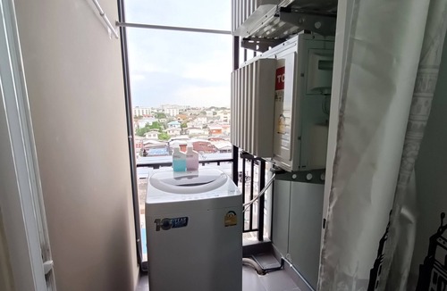 Phra Khanong Condo | BTS Bangchak Serenity: High-Speed Wi-Fi, Free Pool & Gym, HBO, Washer, Kitchen