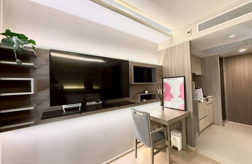 Khlong Tan Condo | BTS Thong Lor Low-rise Condo City Center