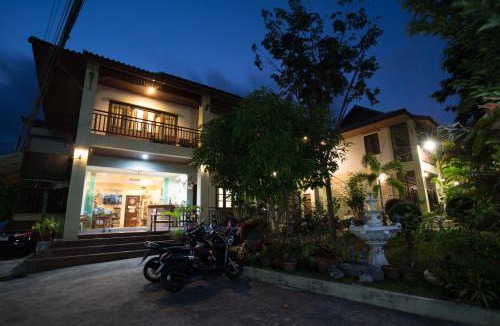 Maret Apartment | Buathong Place