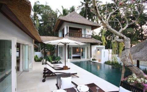 Takat Ngao House | Burapha hotel