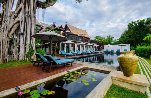 Wat Ket Hotel | Buri Sriping Riverside Resort & Spa