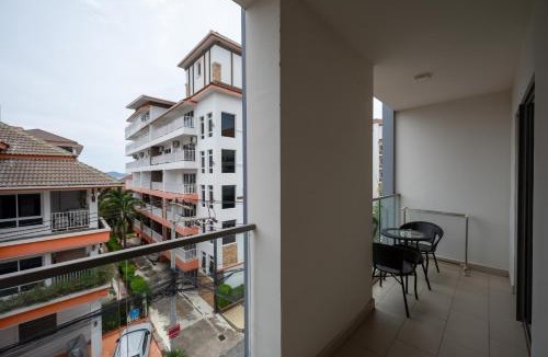 Pratumnak Hill Apartment | C-View Residence by Apartwell