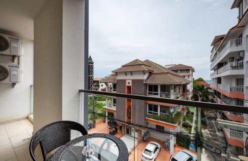 Pratumnak Hill Apartment | C-View Residence by Apartwell