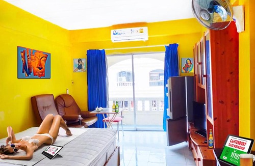 Central Pattaya Apartment | Canterbury Tales Guesthouse