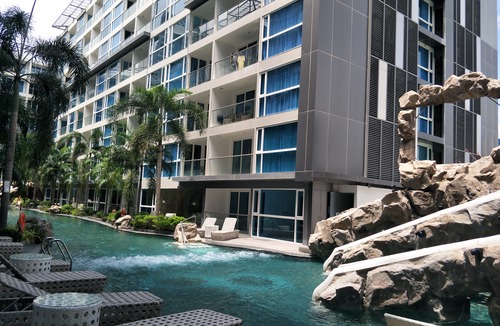 Central Pattaya Hotel | Centara Azure Hotel Pattaya (SHA Extra Plus)