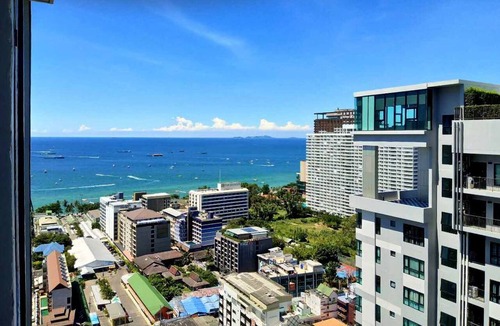 Pattaya Bay Apartment | Central Patttaya I Excellent Location I Near The Beach