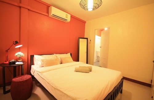 Phra Khanong Hotel | Chan Cha La 99 Hostel