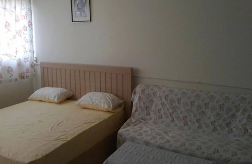 Ban Mai House | Chan Kim Don Mueang Guest House Triple room