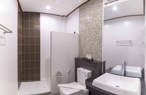 Pa Ngio Hotel | Chanalai Resort and Hotel