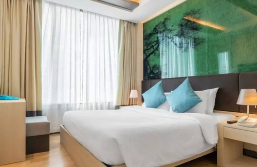 Phra Khanong Nuea Apartment | Charming Sky Bay Suite near BTS Phrakanong 简约迷人房近轻轨站 U9