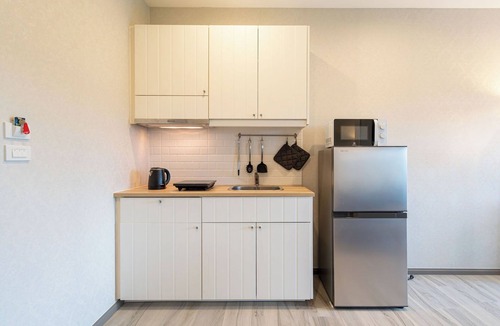 Sa Khu Apartment | Charming 1-bedroom apartment in Nai Yang with fitness room and WiFi