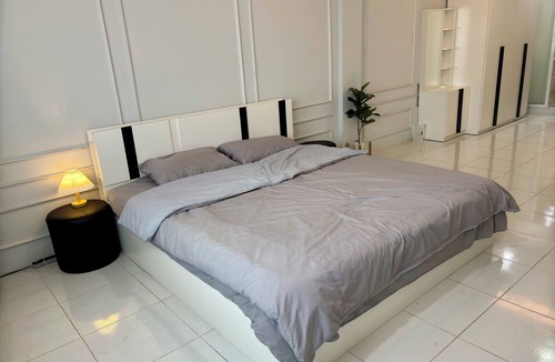 Chiang Mai House | Charming Room in a townhome in the lovely Tambon Pa Daet with AC, WiFi