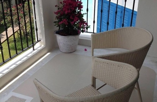 Khao Tao Condo | Chelona 1BR Pool View