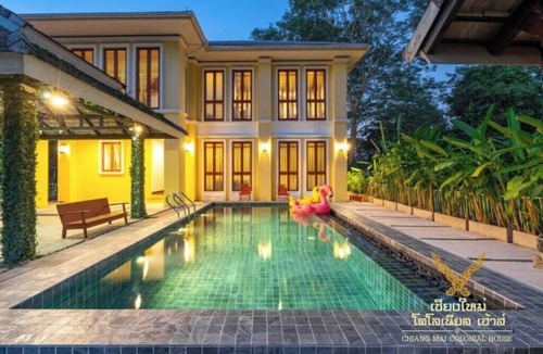 Chang Phueak Villa | Chiang Mai Colonial House