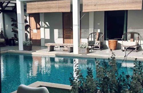Chang Phueak Villa | ChiangMai清迈 cozy pool Villa 8rooms