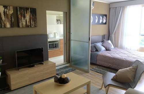 Prawet Apartment | Close to Suvarnabhumi Airport, Spacious modern studio with wifi, IPTV, Coffee