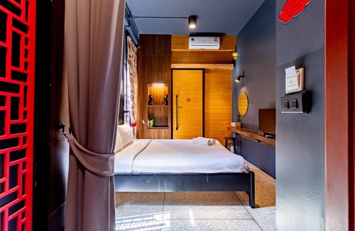 Embassy District Hostel | Cloud on Saladaeng Silom Hostel Bangkok