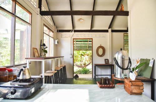 Ranong Hostel | CoCoCo