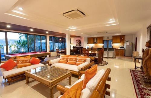 Rawai Villa | Coconut Palms Villa, Large & Elegant Private Pool Villa in Rawai, Phuket